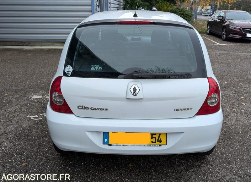 Renault CLIO 2 - Αυτοκίνητο: φωτογραφία 2 Renault CLIO 2 - Αυτοκίνητο: φωτογραφία 2
