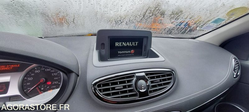 Renault Clio - 2011 - Αυτοκίνητο: φωτογραφία 5 Renault Clio - 2011 - Αυτοκίνητο: φωτογραφία 5