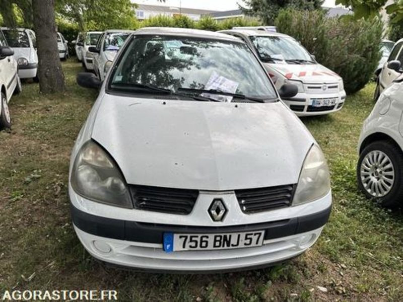 Renault Clio - 756BNJ57 - Αυτοκίνητο: φωτογραφία 2 Renault Clio - 756BNJ57 - Αυτοκίνητο: φωτογραφία 2