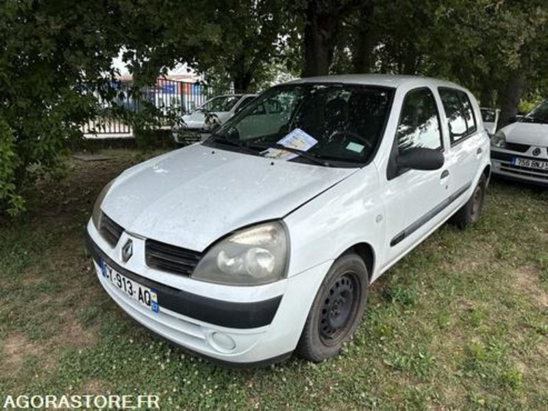 Renault Clio - CY913AQ - Αυτοκίνητο: φωτογραφία 1 Renault Clio - CY913AQ - Αυτοκίνητο: φωτογραφία 1
