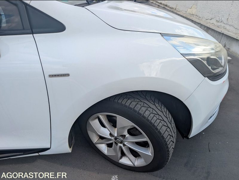 Renault Clio IV Limited TCe 90 – 2017 – Très bien équipée – Excellent état - Αυτοκίνητο: φωτογραφία 5 Renault Clio IV Limited TCe 90 – 2017 – Très bien équipée – Excellent état - Αυτοκίνητο: φωτογραφία 5