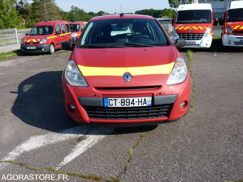 Αυτοκίνητο Renault Clio: φωτογραφία 12