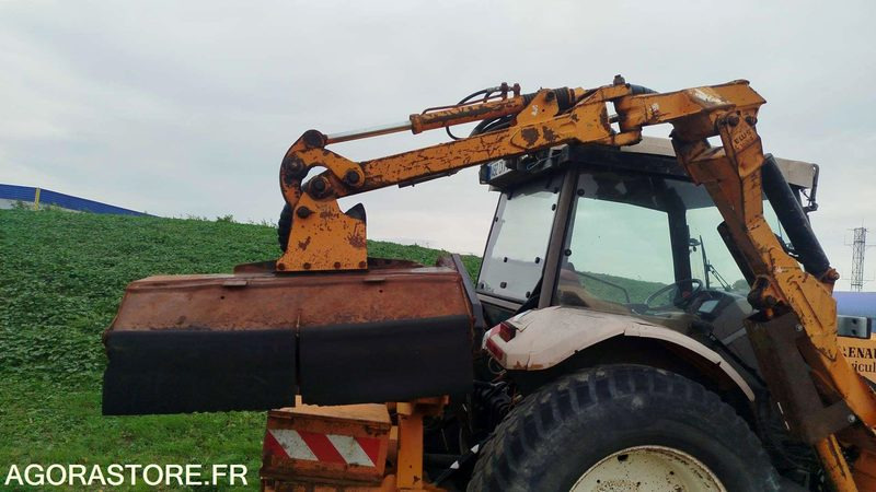 Renault Ergos 446 - 2009 - 10940h - 492CKV31 - Τρακτέρ: φωτογραφία 5 Renault Ergos 446 - 2009 - 10940h - 492CKV31 - Τρακτέρ: φωτογραφία 5