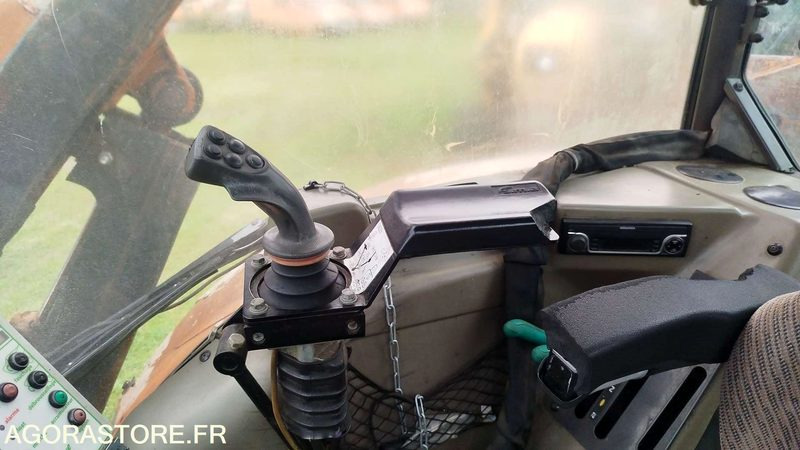 Renault Ergos 446 - 2009 - 12756h - 803CKY31 - Τρακτέρ: φωτογραφία 5 Renault Ergos 446 - 2009 - 12756h - 803CKY31 - Τρακτέρ: φωτογραφία 5