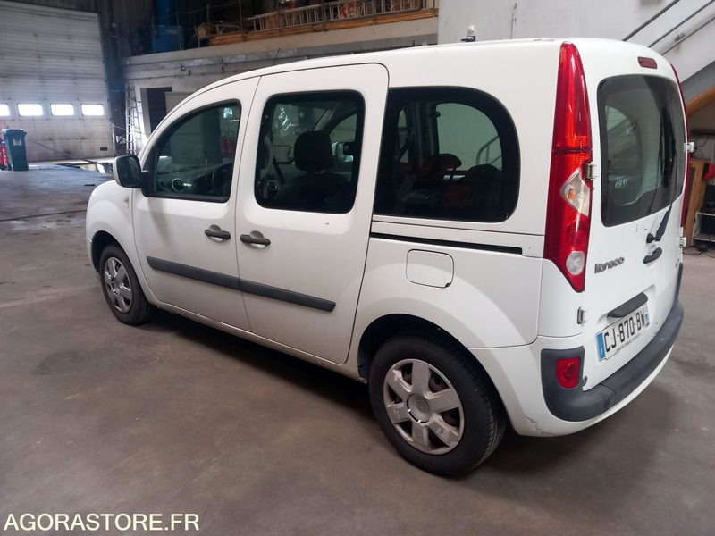 Renault Kango 5 places DCI - Αυτοκίνητο: φωτογραφία 3 Renault Kango 5 places DCI - Αυτοκίνητο: φωτογραφία 3