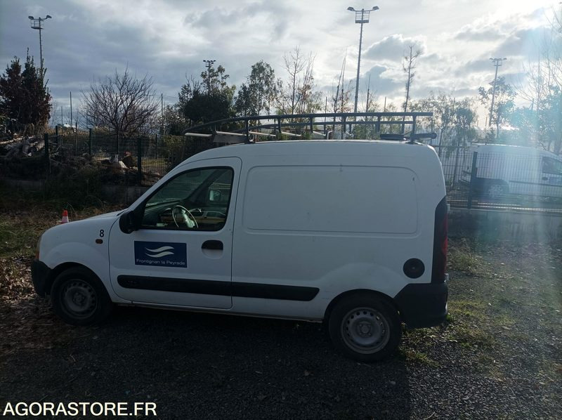 Renault Kangoo 06-2002 3990ZW34 - Μικρό βαν: φωτογραφία 4 Renault Kangoo 06-2002 3990ZW34 - Μικρό βαν: φωτογραφία 4