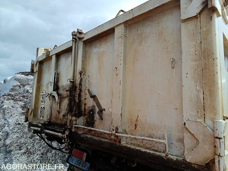 Renault Kerax dci 370-26 Benne 6X4 BE-258-GV - Φορτηγό ανατρεπόμενο: φωτογραφία 5 Renault Kerax dci 370-26 Benne 6X4 BE-258-GV - Φορτηγό ανατρεπόμενο: φωτογραφία 5