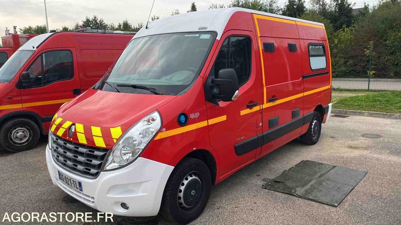 Renault Master III dci 125 - 18/06/2014 - Ασθενοφόρο: φωτογραφία 1 Renault Master III dci 125 - 18/06/2014 - Ασθενοφόρο: φωτογραφία 1