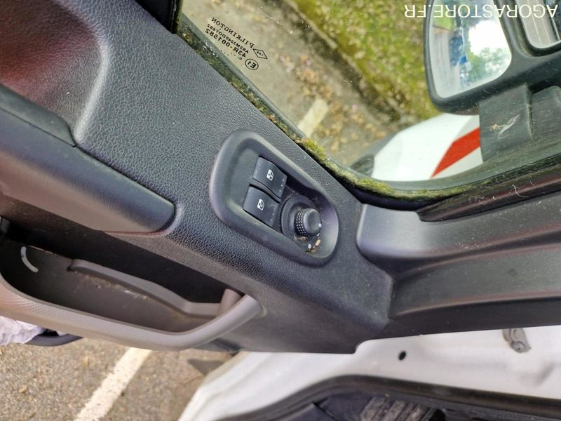 Renault Master aménagé - 2016 / 115666 KM (EH171ZS) - Βαν: φωτογραφία 5 Renault Master aménagé - 2016 / 115666 KM (EH171ZS) - Βαν: φωτογραφία 5