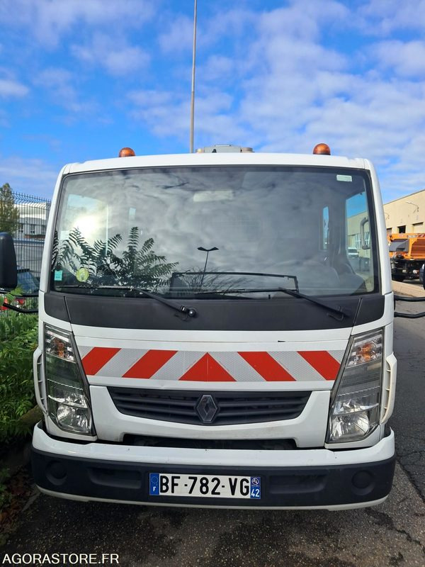 Renault Maxity BF-782-VG - Όχημα με ανατρεπομενη καροτσα: φωτογραφία 2 Renault Maxity BF-782-VG - Όχημα με ανατρεπομενη καροτσα: φωτογραφία 2