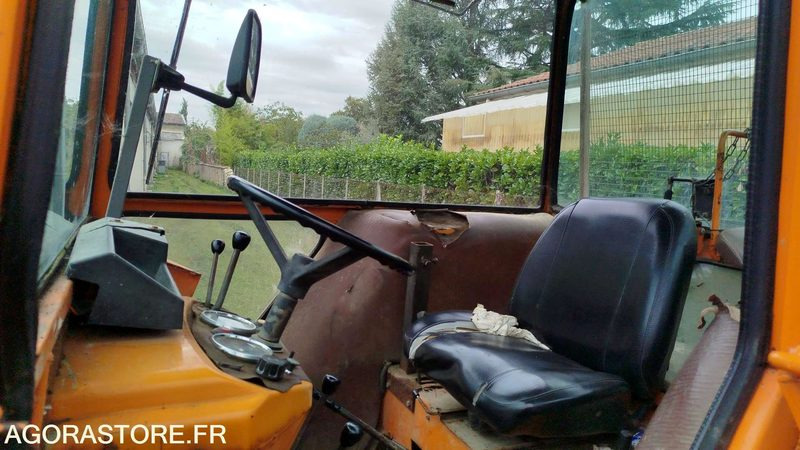 Renault - Tracteur - 2864H - 1988 - 7723-KY-32 - Τρακτέρ: φωτογραφία 3 Renault - Tracteur - 2864H - 1988 - 7723-KY-32 - Τρακτέρ: φωτογραφία 3