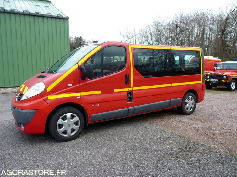 Renault Trafic 9 Places - Μικρό βαν: φωτογραφία 5 Renault Trafic 9 Places - Μικρό βαν: φωτογραφία 5