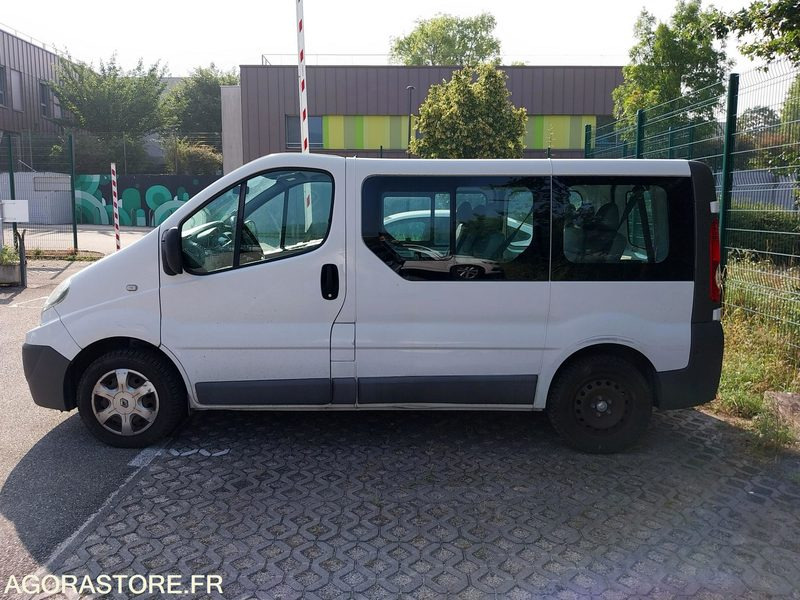 Renault Trafic 9 places DA-953-LM de 2013 avec 135 698 kms - Μικρό λεωφορείο, Επιβατικό βαν: φωτογραφία 2 Renault Trafic 9 places DA-953-LM de 2013 avec 135 698 kms - Μικρό λεωφορείο, Επιβατικό βαν: φωτογραφία 2