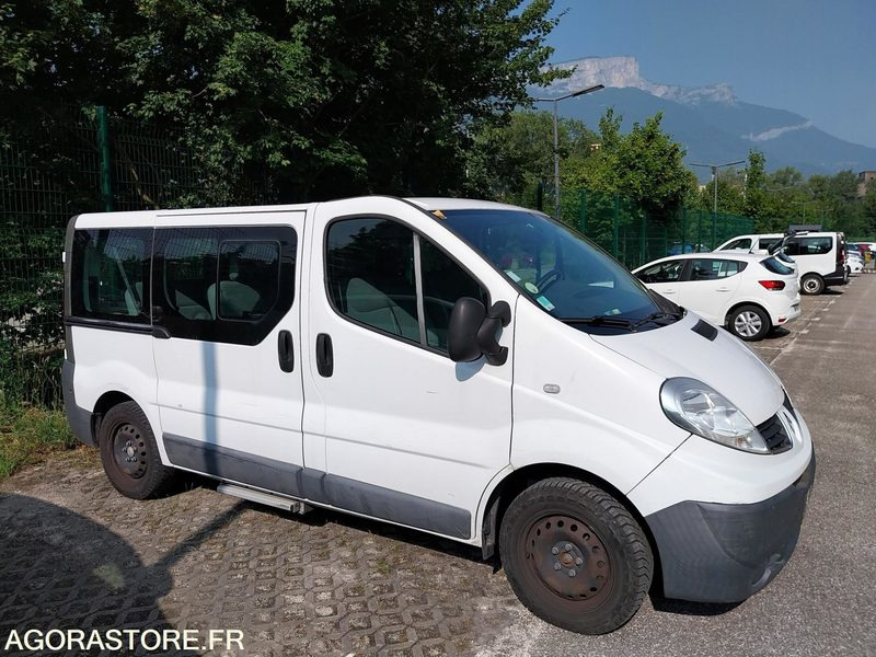 Renault Trafic 9 places DA-953-LM de 2013 avec 135 698 kms - Μικρό λεωφορείο, Επιβατικό βαν: φωτογραφία 1 Renault Trafic 9 places DA-953-LM de 2013 avec 135 698 kms - Μικρό λεωφορείο, Επιβατικό βαν: φωτογραφία 1