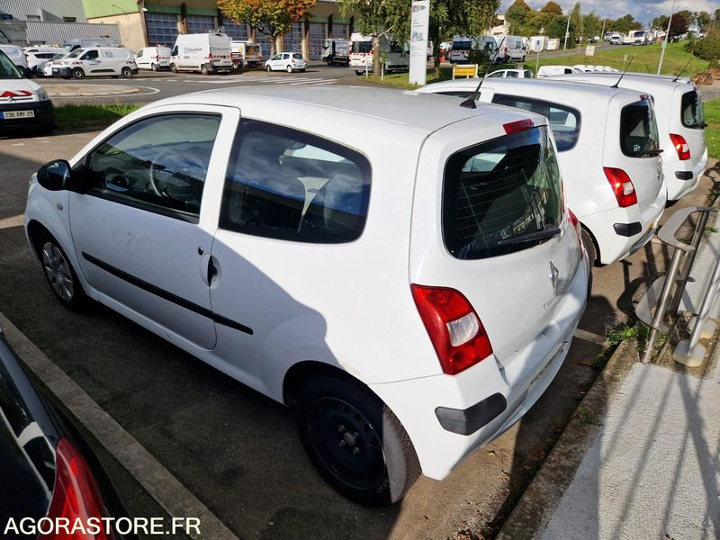 Renault Twingo - 2009 - 101299 - 430AQQ29 - Αυτοκίνητο: φωτογραφία 4 Renault Twingo - 2009 - 101299 - 430AQQ29 - Αυτοκίνητο: φωτογραφία 4