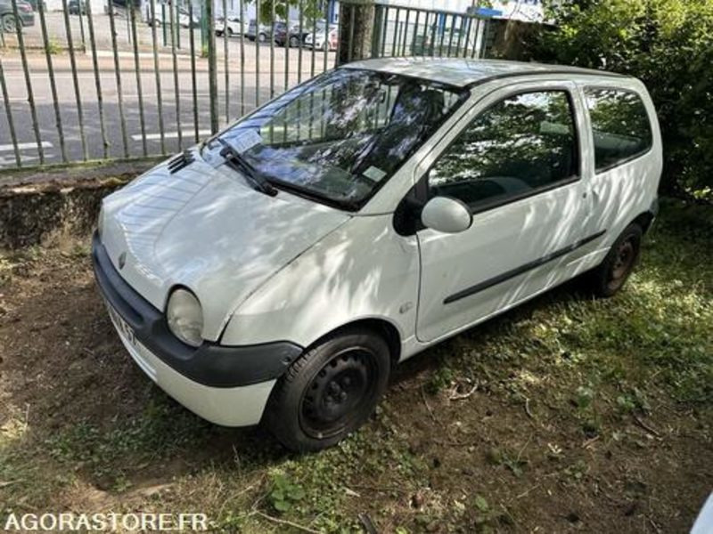 Renault Twingo - 733BHH57 - Αυτοκίνητο: φωτογραφία 1 Renault Twingo - 733BHH57 - Αυτοκίνητο: φωτογραφία 1