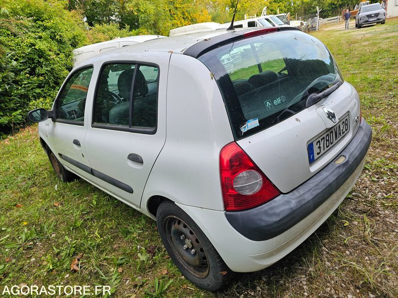 Renault clio - 2005 - 170245km - 3780WA28 - Αυτοκίνητο: φωτογραφία 4 Renault clio - 2005 - 170245km - 3780WA28 - Αυτοκίνητο: φωτογραφία 4