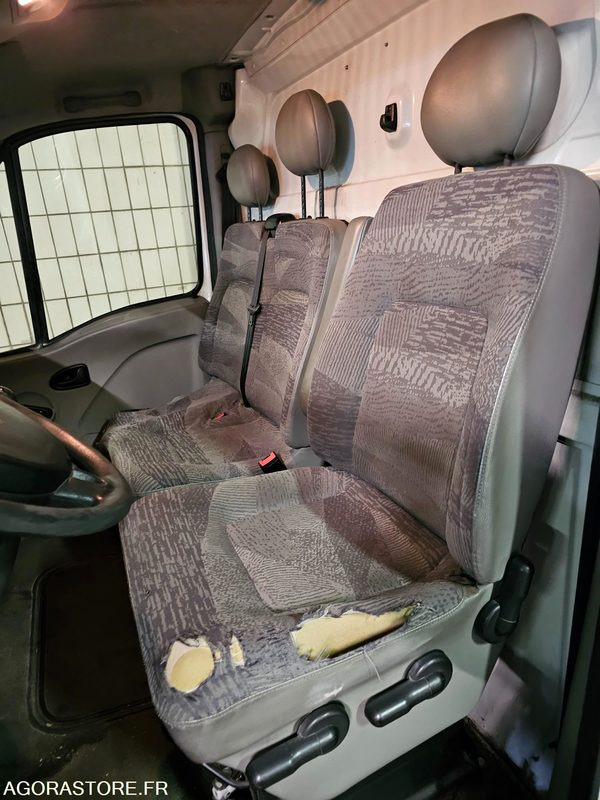 Renault master - 2006 - 52027kms - 9642 ZM 93 - Βαν: φωτογραφία 5 Renault master - 2006 - 52027kms - 9642 ZM 93 - Βαν: φωτογραφία 5