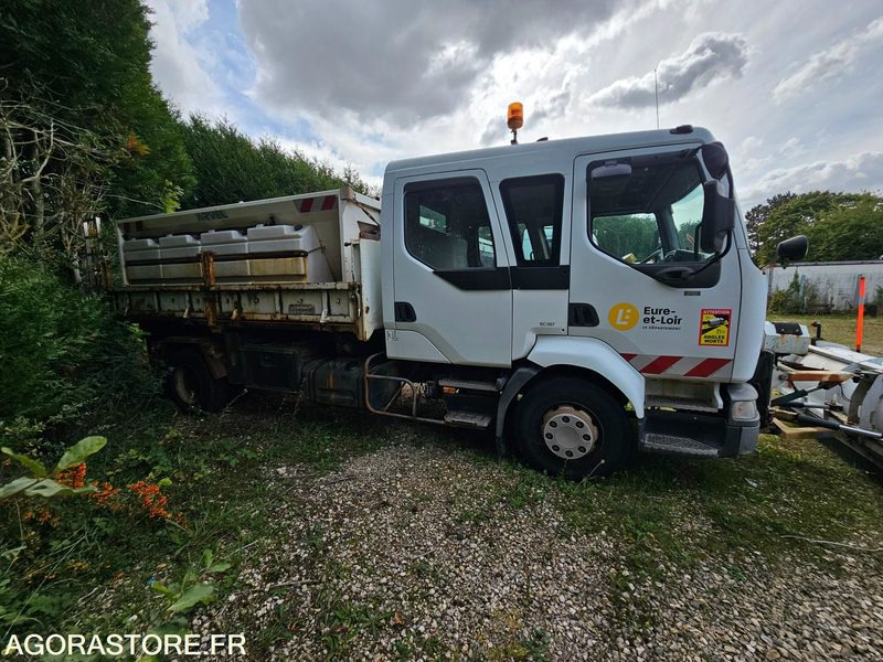 Renault midlum - 2001 - 223918km - 96VD28 - Εκχιονιστικό μηχάνημα: φωτογραφία 3 Renault midlum - 2001 - 223918km - 96VD28 - Εκχιονιστικό μηχάνημα: φωτογραφία 3
