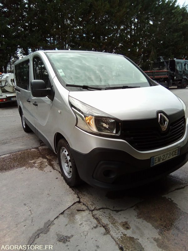 Renault trafic 1.6dci 95 CV 9 places 309336 kms - Μικρό λεωφορείο, Επιβατικό βαν: φωτογραφία 4 Renault trafic 1.6dci 95 CV 9 places 309336 kms - Μικρό λεωφορείο, Επιβατικό βαν: φωτογραφία 4