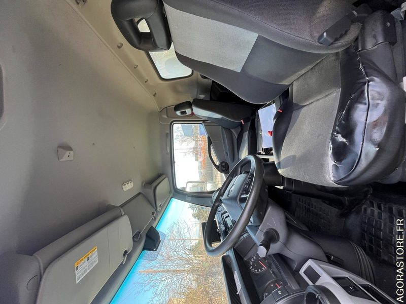 Renault trucks RENAULT D CAISSE 20M3 3.0L 177 CV BVA 7T500 - 2015 - 135 000km - Ελαφρύ επαγγελματικό: φωτογραφία 4 Renault trucks RENAULT D CAISSE 20M3 3.0L 177 CV BVA 7T500 - 2015 - 135 000km - Ελαφρύ επαγγελματικό: φωτογραφία 4