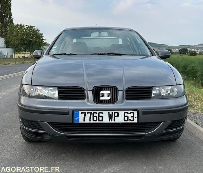 SEAT TOLEDO 1.9 TDI 110 CH - 2000 - 208 500 kms - Αυτοκίνητο: φωτογραφία 2 SEAT TOLEDO 1.9 TDI 110 CH - 2000 - 208 500 kms - Αυτοκίνητο: φωτογραφία 2