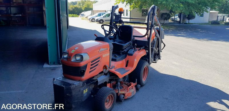 TONDEUSE AUTOPORTEE KUBOTA G23 - Χλοοκοπτικό: φωτογραφία 1 TONDEUSE AUTOPORTEE KUBOTA G23 - Χλοοκοπτικό: φωτογραφία 1