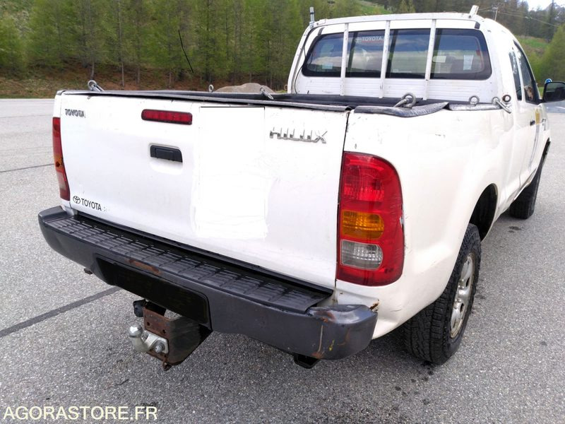 TOYOTA HILUX - Όχημα με ανατρεπομενη καροτσα: φωτογραφία 2 TOYOTA HILUX - Όχημα με ανατρεπομενη καροτσα: φωτογραφία 2