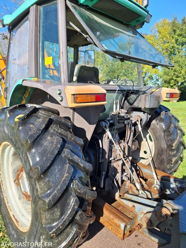 TRACTEUR CHARGEUR MASSEY FERGUSON - 1998 - 13654Heures - Τρακτέρ: φωτογραφία 4 TRACTEUR CHARGEUR MASSEY FERGUSON - 1998 - 13654Heures - Τρακτέρ: φωτογραφία 4