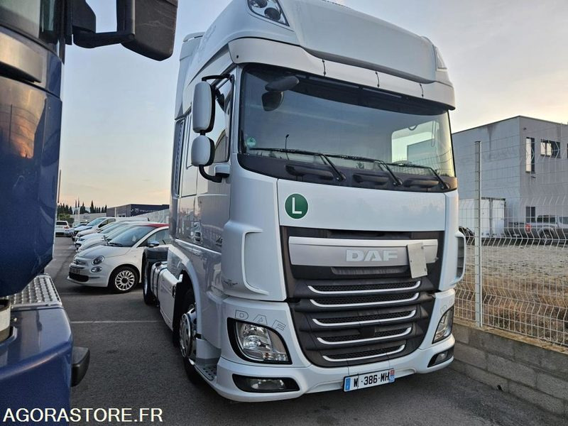 TRACTEUR DAF XF 510 XL - 2016 - 447120km - TRES BON ETAT - Τράκτορας: φωτογραφία 1 TRACTEUR DAF XF 510 XL - 2016 - 447120km - TRES BON ETAT - Τράκτορας: φωτογραφία 1