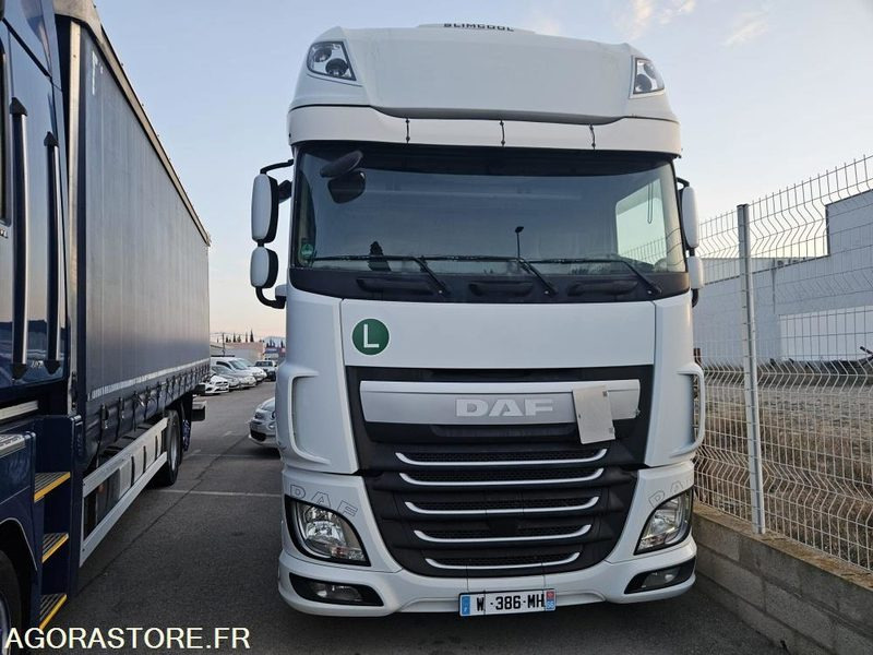 TRACTEUR DAF XF 510 XL - 2016 - 447120km - TRES BON ETAT - Τράκτορας: φωτογραφία 4 TRACTEUR DAF XF 510 XL - 2016 - 447120km - TRES BON ETAT - Τράκτορας: φωτογραφία 4