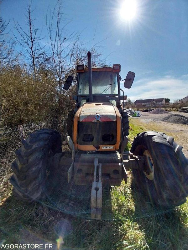 TRACTEUR ENAULT ERGOS100 + CHARGEUR FAUCHEUX - Τρακτέρ: φωτογραφία 1 TRACTEUR ENAULT ERGOS100 + CHARGEUR FAUCHEUX - Τρακτέρ: φωτογραφία 1