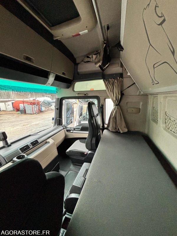 TRACTEUR MAN TGX19.480 - 2017 - 923446 kms (42020) - Τράκτορας: φωτογραφία 4 TRACTEUR MAN TGX19.480 - 2017 - 923446 kms (42020) - Τράκτορας: φωτογραφία 4