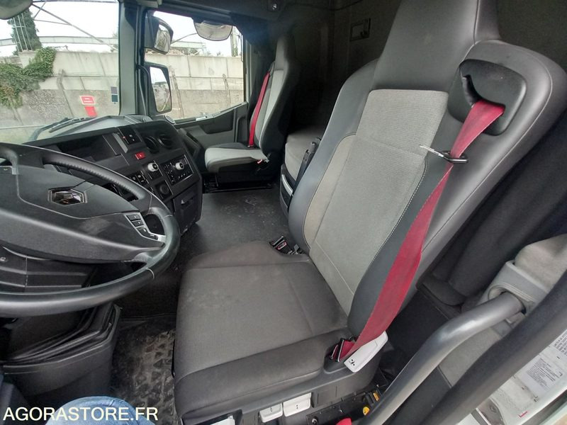 TRR RENAULT 19T - DN395ZD - Τράκτορας: φωτογραφία 5 TRR RENAULT 19T - DN395ZD - Τράκτορας: φωτογραφία 5