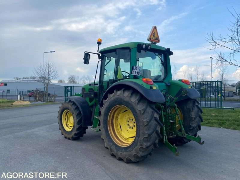 Tracteur John Deere 6120 - Τρακτέρ: φωτογραφία 5 Tracteur John Deere 6120 - Τρακτέρ: φωτογραφία 5