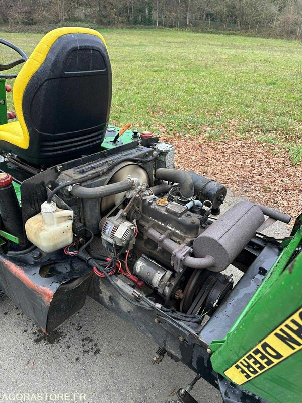 Tracteur Tondeuse Frontale F935 DIESEL 150cm de coupe - Χλοοκοπτικό: φωτογραφία 4 Tracteur Tondeuse Frontale F935 DIESEL 150cm de coupe - Χλοοκοπτικό: φωτογραφία 4