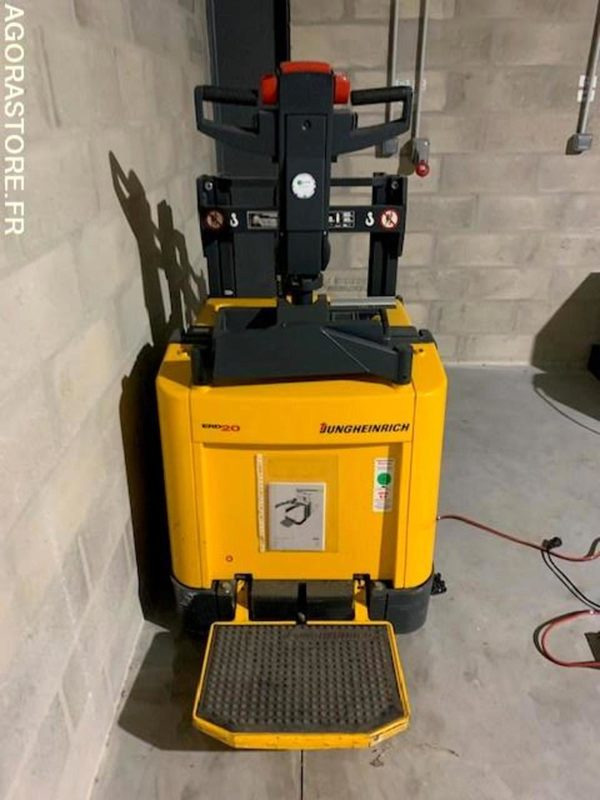 Transpalette électrique sur batteries déchargées. JUNGHEINRICH - Παλετοφόρο: φωτογραφία 4 Transpalette électrique sur batteries déchargées. JUNGHEINRICH - Παλετοφόρο: φωτογραφία 4