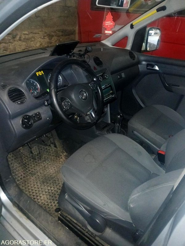 VOLKSWAGEN CADDY TPMR N°150169 - Μικρό λεωφορείο, Επιβατικό βαν: φωτογραφία 5 VOLKSWAGEN CADDY TPMR N°150169 - Μικρό λεωφορείο, Επιβατικό βαν: φωτογραφία 5