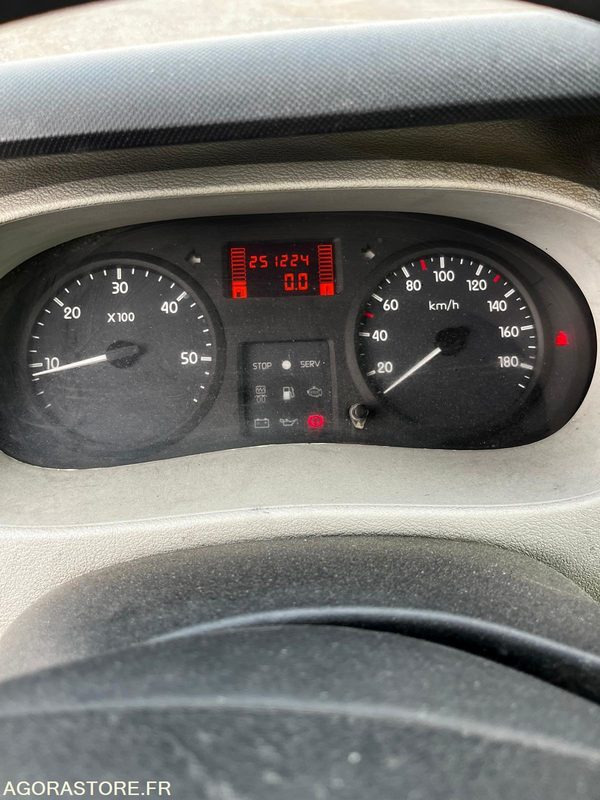 Renault master 2.5 dci 2004 251000km - Βαν: φωτογραφία 3 Renault master 2.5 dci 2004 251000km - Βαν: φωτογραφία 3