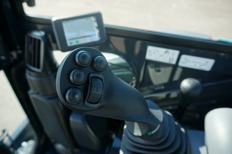 Airman AX 26 U-6 - Μίνι εκσκαφέας: φωτογραφία 5 Airman AX 26 U-6 - Μίνι εκσκαφέας: φωτογραφία 5