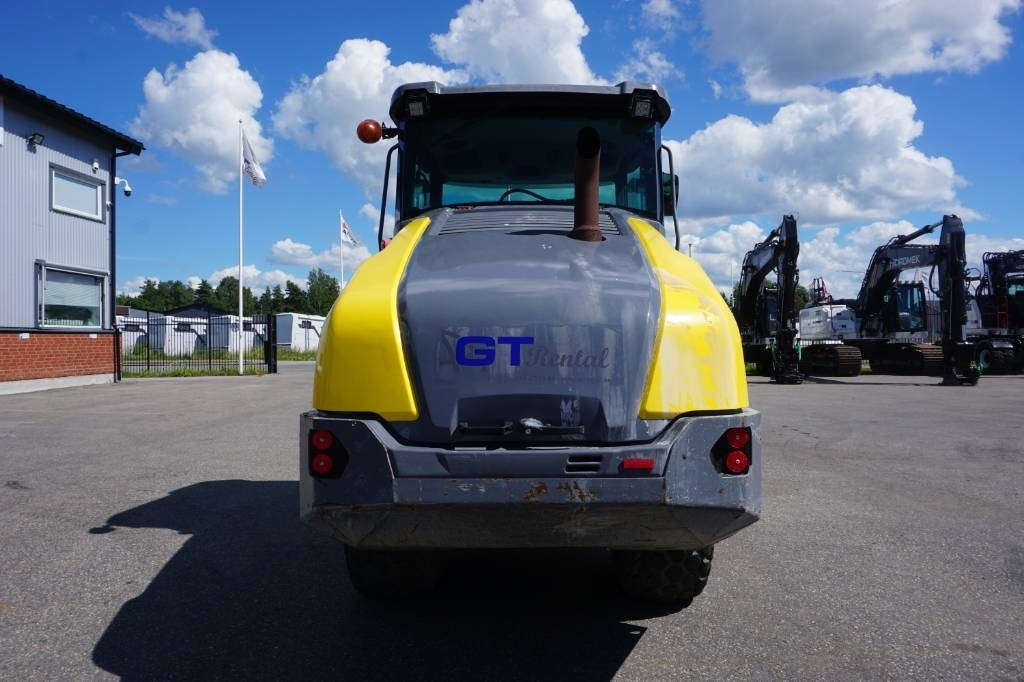 Atlas Copco Dynapac CA 1500 - Οδοστρωτήρες: φωτογραφία 4 Atlas Copco Dynapac CA 1500 - Οδοστρωτήρες: φωτογραφία 4