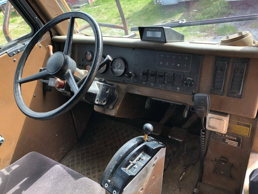 CAT 773B - Ανατρεπόμενο όχημα μεταφοράς λατομικών υλικών: φωτογραφία 1 CAT 773B - Ανατρεπόμενο όχημα μεταφοράς λατομικών υλικών: φωτογραφία 1