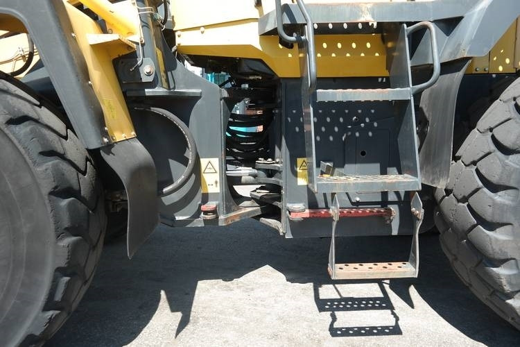 Komatsu WA 380-5-H - Ελαστιχοφόρος φορτωτής: φωτογραφία 3 Komatsu WA 380-5-H - Ελαστιχοφόρος φορτωτής: φωτογραφία 3