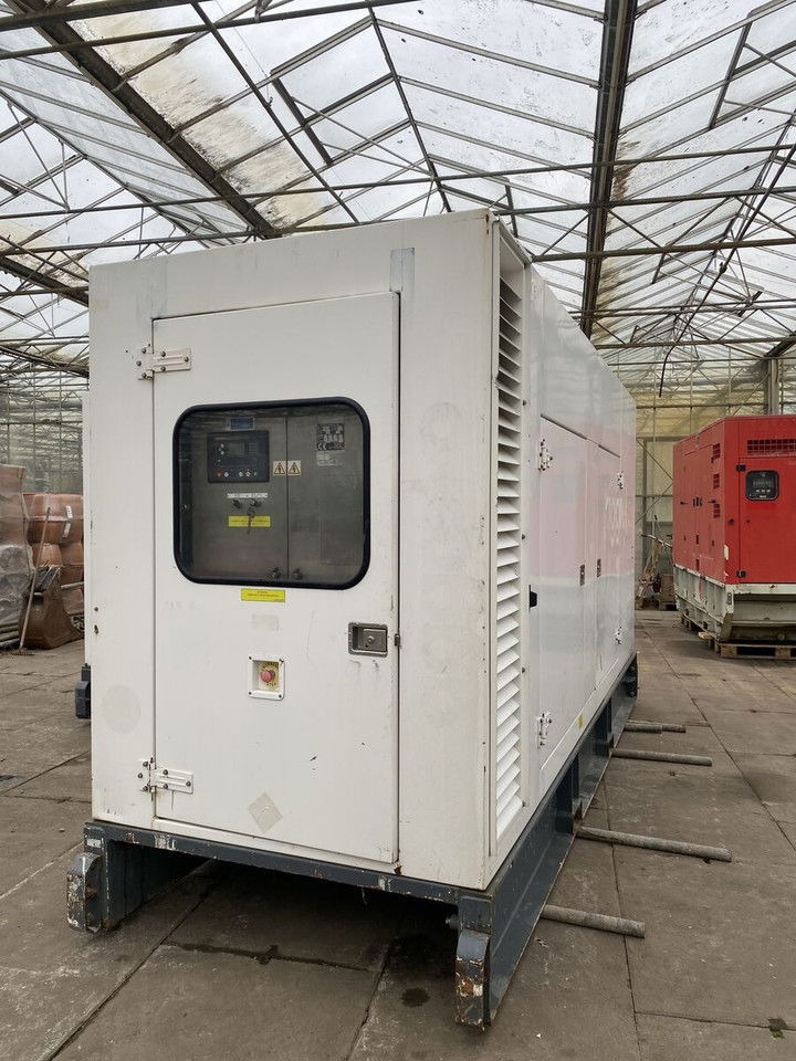 Diversen GHP /QSL9-G8 300 Kva Aggreko GHP /QSL9-G8 300 Kva - Βιομηχανική γεννήτρια: φωτογραφία 2 Diversen GHP /QSL9-G8 300 Kva Aggreko GHP /QSL9-G8 300 Kva - Βιομηχανική γεννήτρια: φωτογραφία 2