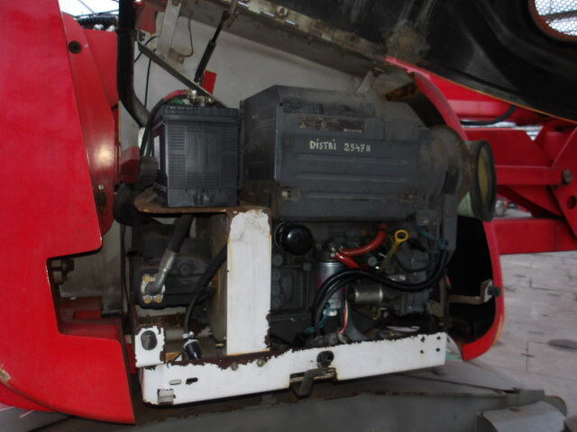 Καλαθοφόρο ανυψωτικό Haulotte HA16SPX 4WD: φωτογραφία 9 Καλαθοφόρο ανυψωτικό Haulotte HA16SPX 4WD: φωτογραφία 9