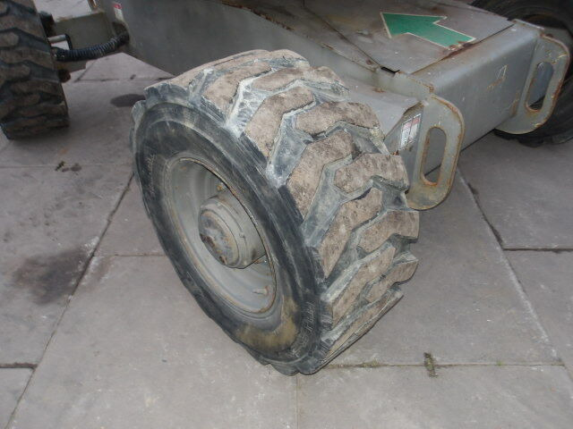 Καλαθοφόρο ανυψωτικό Haulotte HA16SPX 4WD: φωτογραφία 15 Καλαθοφόρο ανυψωτικό Haulotte HA16SPX 4WD: φωτογραφία 15