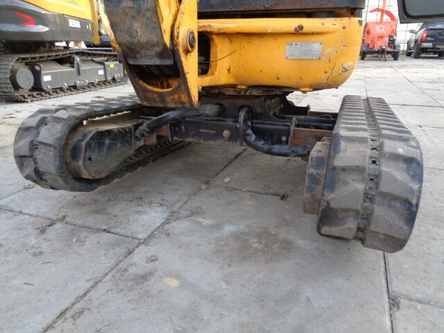 Μίνι εκσκαφέας JCB 8018: φωτογραφία 16 Μίνι εκσκαφέας JCB 8018: φωτογραφία 16