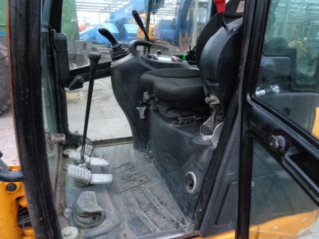 JCB 8018 - Μίνι εκσκαφέας: φωτογραφία 3 JCB 8018 - Μίνι εκσκαφέας: φωτογραφία 3