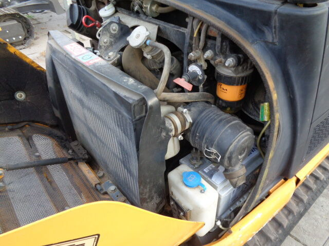 Μίνι εκσκαφέας JCB 8018: φωτογραφία 11 Μίνι εκσκαφέας JCB 8018: φωτογραφία 11