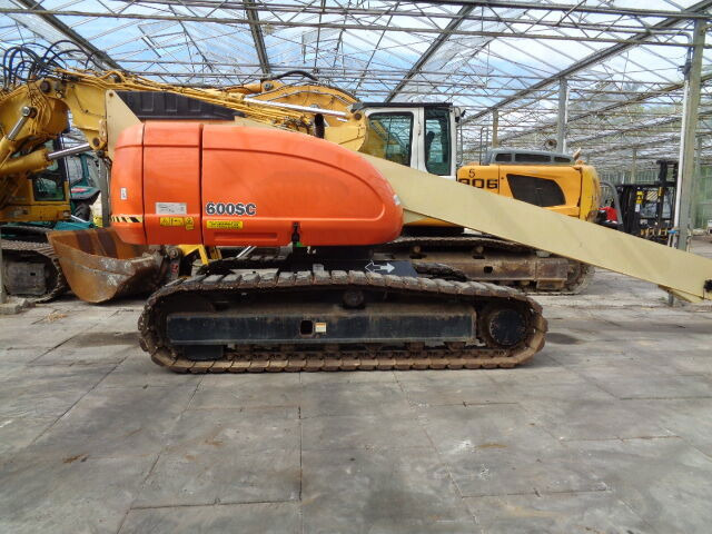 JLG 600 SC - Τηλεσκοπικό ανυψωτικό: φωτογραφία 2 JLG 600 SC - Τηλεσκοπικό ανυψωτικό: φωτογραφία 2